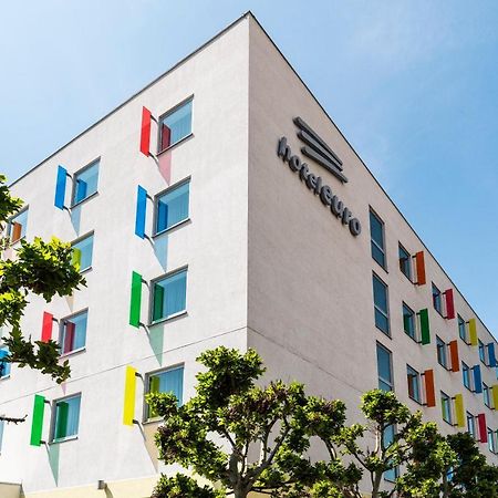 Hotel Euro Pardubice Bagian luar foto